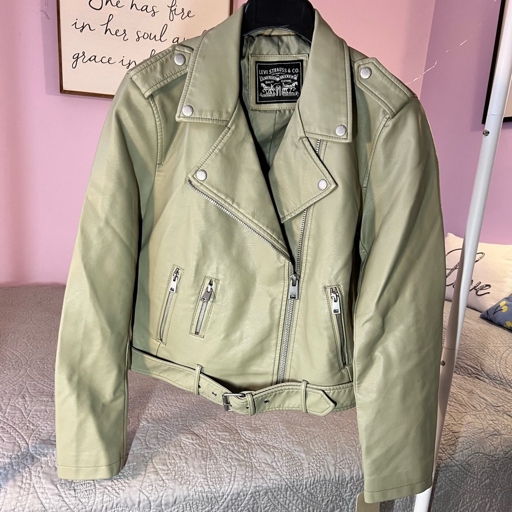 Levi’s Faux Leather Belted Moto Jacket. NWT.